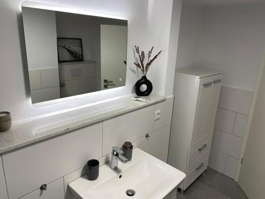 Ferienwohnung Hereinspaziert Wilhelmshaven Zewnętrze zdjęcie